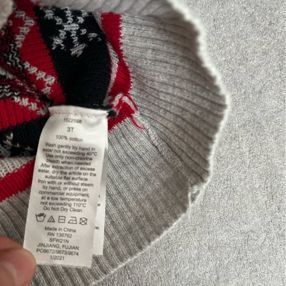 [3T]Andy&Evan Snowflake Sweater [4T]Old Navy Black Denim Hoodie Jacket-Set Of 2 - Picture 5 of 8